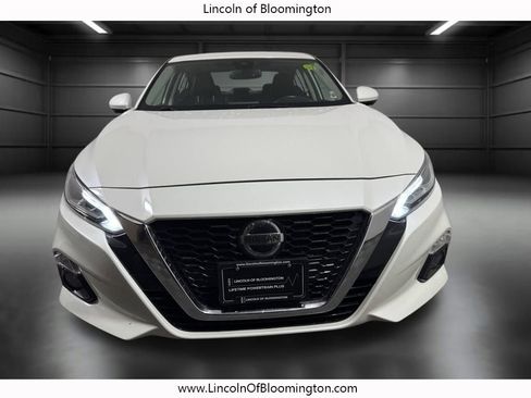 Used 2020 Nissan Altima 2.5 Platinum image 10