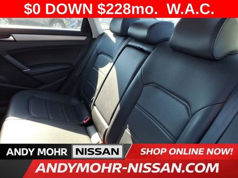 Used 2020 Volkswagen Passat 2.0T SE image 25