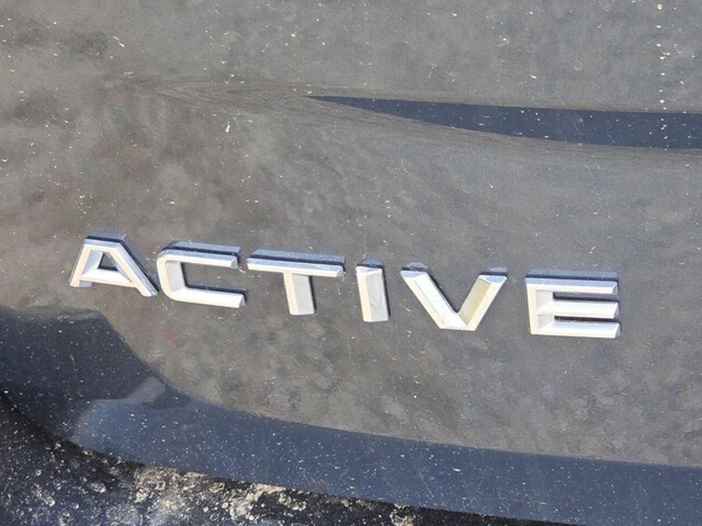 Used 2025 Ford Expedition Active AWD/4WD image 14
