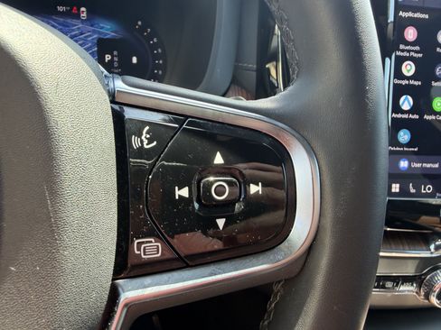 Certified 2024 Volvo XC60 B5 Ultimate w/ Protection Package AWD/4WD image 31