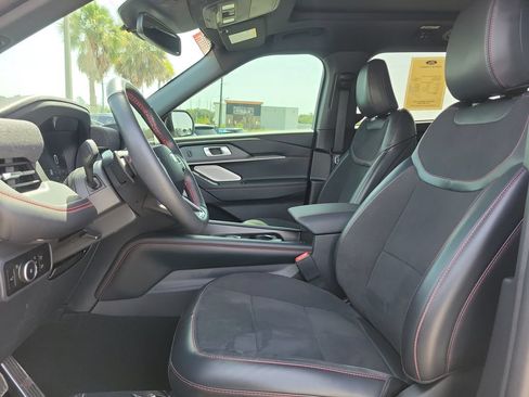 Used 2025 Ford Explorer ST w/ Sun And Sound Package RWD image 14