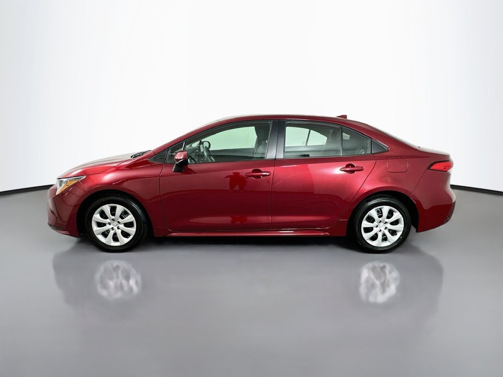 Certified 2025 Toyota Corolla LE FWD image 8