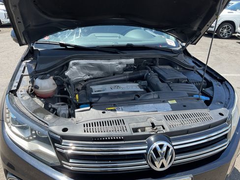 Used 2017 Volkswagen Tiguan Sport AWD/4WD image 22