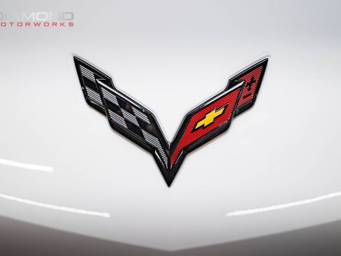 Used 2019 Chevrolet Corvette Stingray Coupe RWD image 10