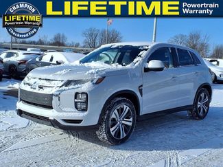 Used 2024 Mitsubishi Outlander Sport ES video 1