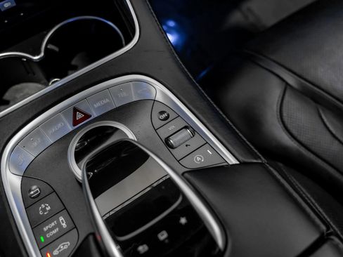 Used 2015 Mercedes-Benz S 63 AMG 4MATIC Sedan image 31