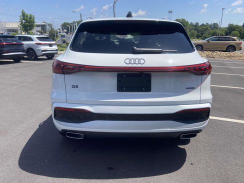 New 2025 Audi Q5 Premium Plus image 8