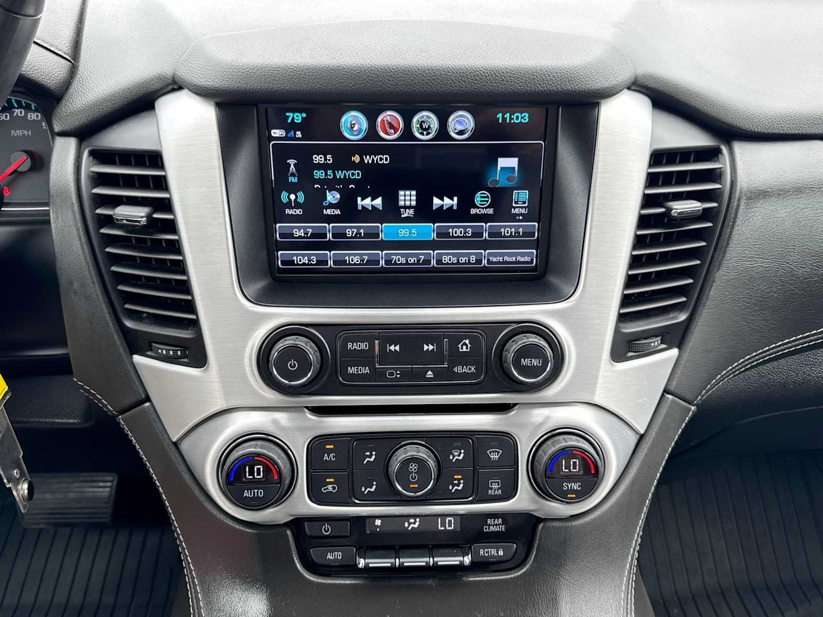 Used 2020 GMC Yukon SLE w/ SLE Value Package AWD/4WD image 28
