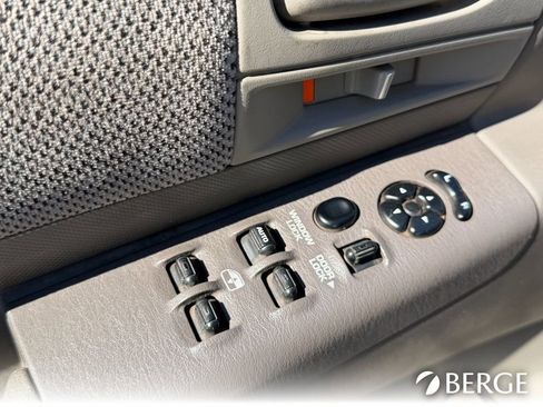 Used 2002 Dodge Durango SLT image 11