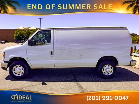 Used 2011 Ford E-350 and Econoline 350 Super Duty w/ Premium Van Group RWD image 8