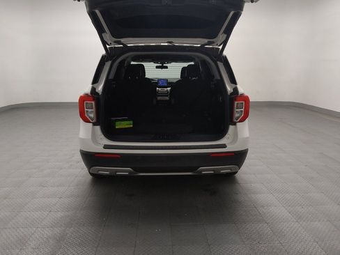 Used 2020 Ford Explorer XLT w/ Equipment Group 202A RWD image 29