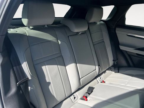 Used 2023 Land Rover Range Rover Evoque S image 30