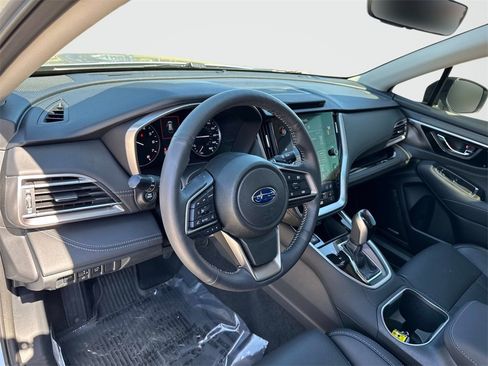 Used 2025 Subaru Outback Limited w/ Popular Package #2 image 15