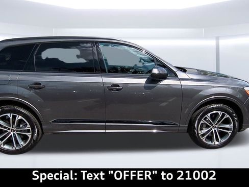 Certified 2025 Audi Q7 2.0T Premium w/ Convenience Plus Package image 40