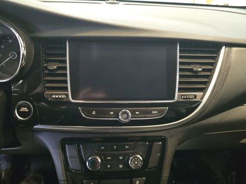 Used 2018 Buick Encore Preferred image 20