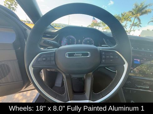 Certified 2025 Jeep Grand Cherokee L Altitude image 23