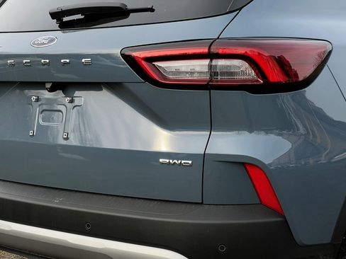 New 2026 Ford Escape Active w/ Active Premium Tech Pack image 5