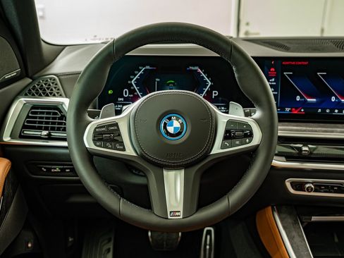 New 2026 BMW X5 xDrive50e w/ M Sport Package image 25