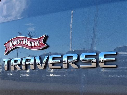 Used 2020 Chevrolet Traverse Premier image 32