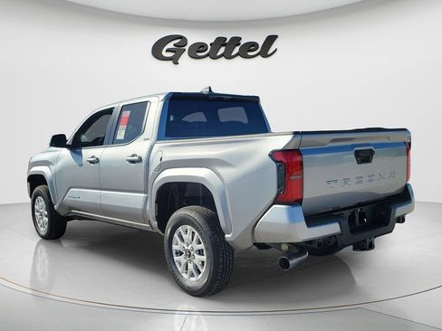 New 2026 Toyota Tacoma SR5 RWD image 7
