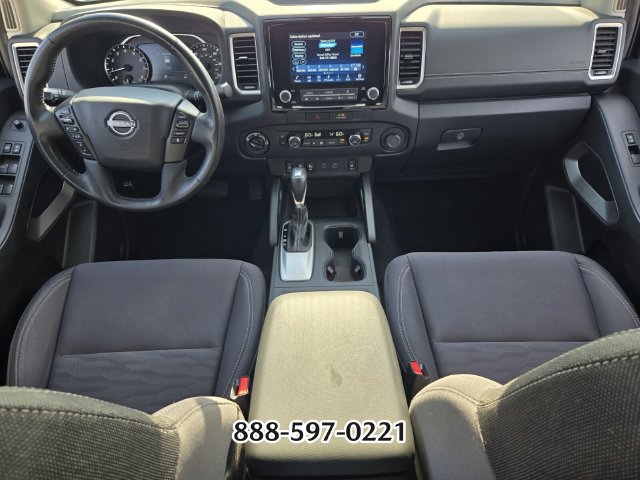 Used 2022 Nissan Frontier SV AWD/4WD image 14