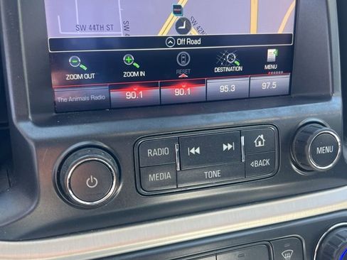 Used 2016 GMC Canyon SLT w/ Driver Alert Package image 2