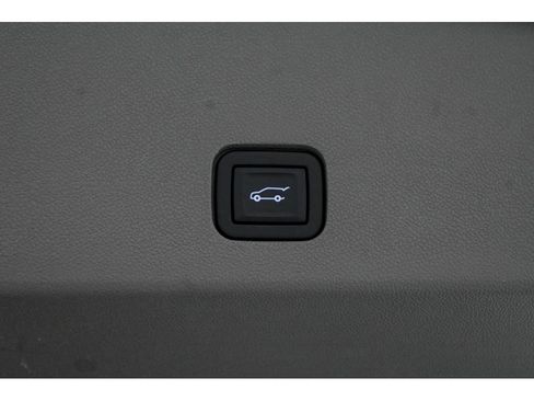 Used 2020 Cadillac XT6 Premium Luxury image 63