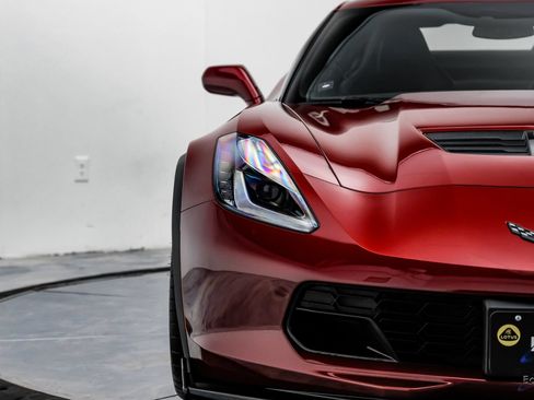 Used 2018 Chevrolet Corvette Z06 RWD image 34