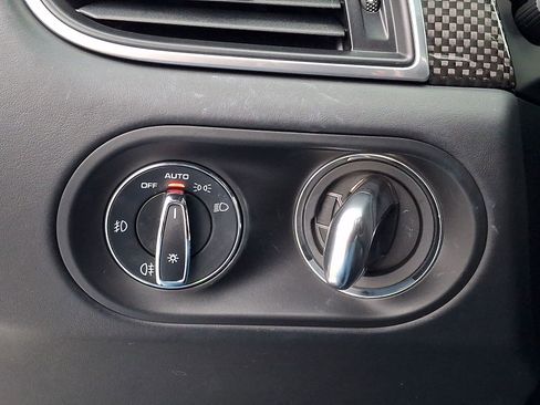 Used 2017 Porsche Macan GTS image 24