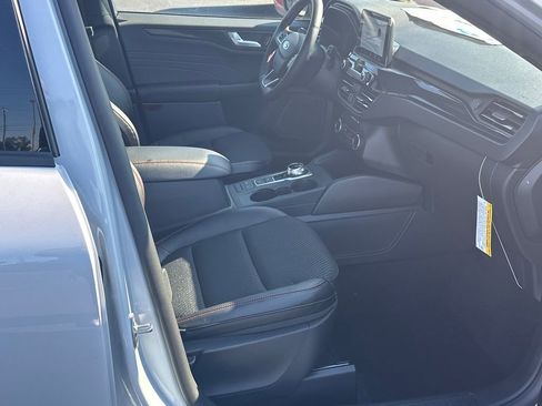 Used 2026 Ford Escape ST-Line w/ Cold Weather Package image 13