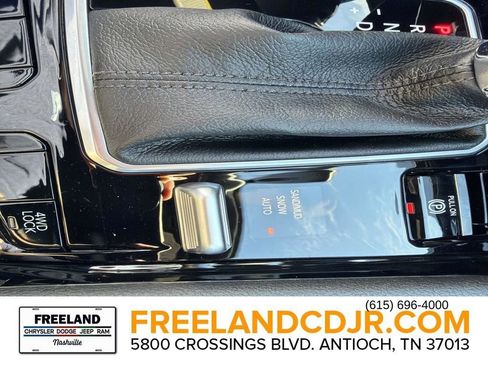 New 2026 Jeep Compass Latitude image 32