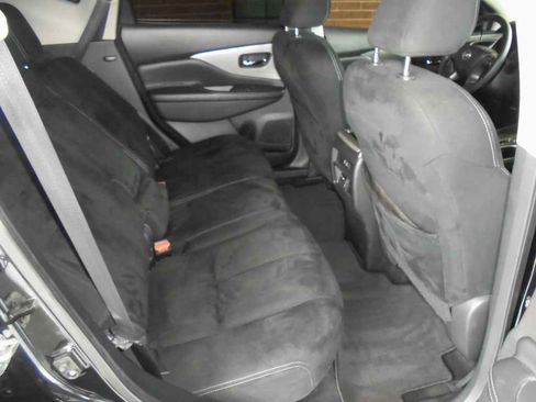 Used 2019 Nissan Murano S FWD image 10