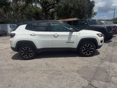 Used 2021 Jeep Compass Trailhawk AWD/4WD image 2