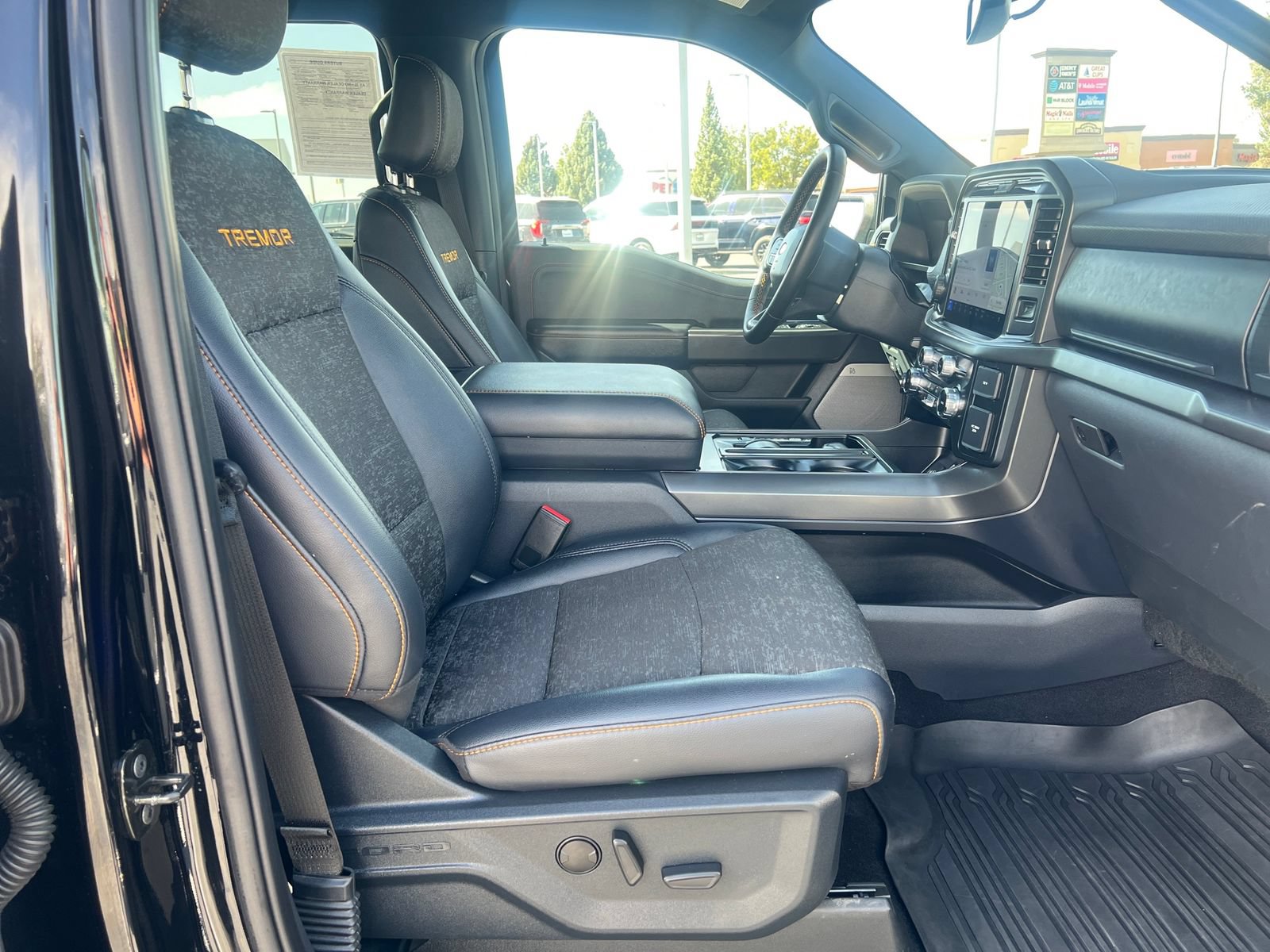 Used 2025 Ford F150 Tremor w/ Tow/Haul Package AWD/4WD image 17