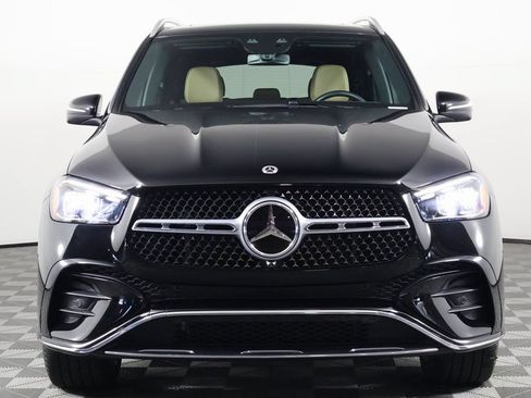 Used 2024 Mercedes-Benz GLE 450 4MATIC image 2