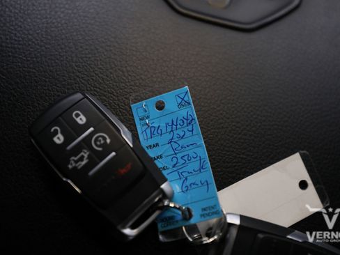 Used 2024 RAM 2500 Rebel image 43