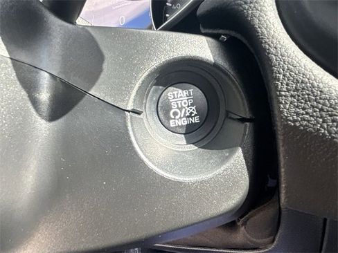 Used 2021 Jeep Compass Latitude image 8