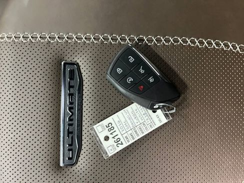 New 2026 GMC Yukon XL Denali Ultimate w/ LPO, Floor Liner Package AWD/4WD image 30