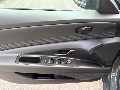 New 2026 Hyundai Elantra Sport FWD image 11
