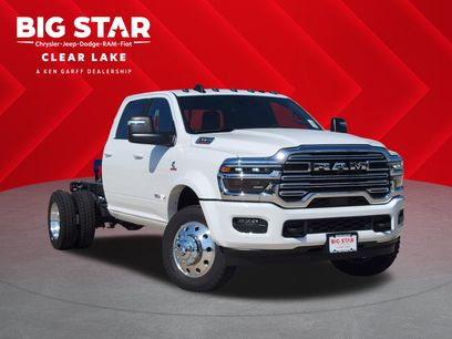 New 2026 RAM 4500 4x4 Crew Cab DRW