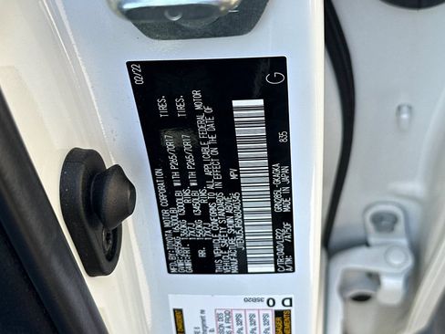 Used 2022 Toyota 4Runner SR5 Premium AWD/4WD image 27