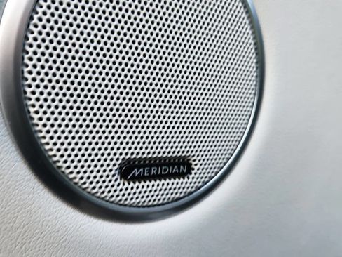 Used 2016 Land Rover Range Rover image 44