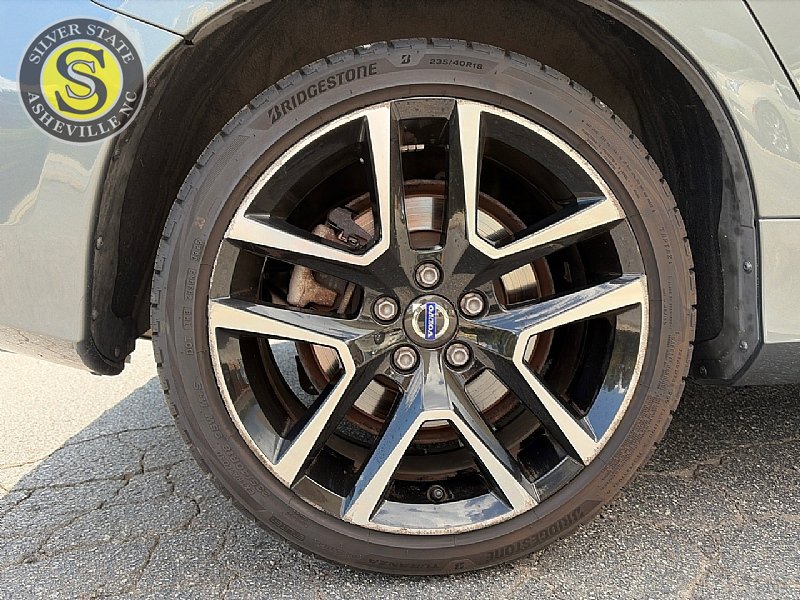 Used 2018 Volvo S60 T5 Dynamic w/ Vision Package AWD/4WD image 9