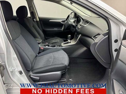 Used 2015 Nissan Sentra SV FWD image 19