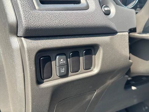 Used 2024 Mitsubishi Outlander Sport SE AWD/4WD image 13