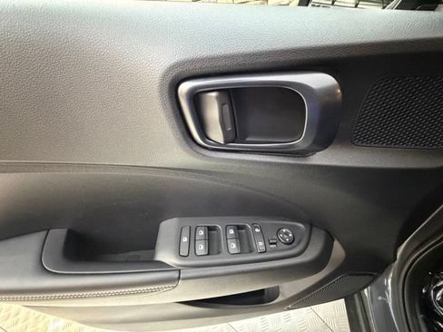 Used 2026 Hyundai Venue SEL FWD image 28