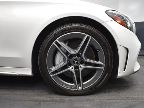 Used 2019 Mercedes-Benz C 300 4MATIC Sedan w/ AMG Line image 5