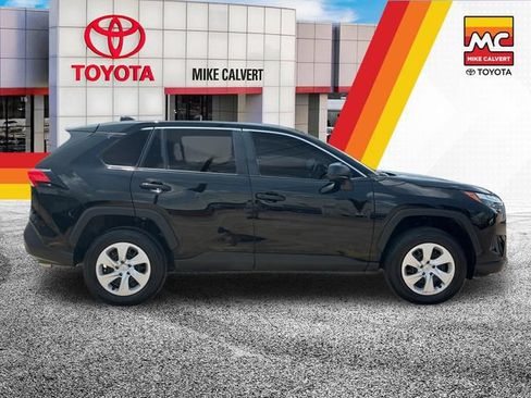 Used 2025 Toyota RAV4 LE FWD image 6