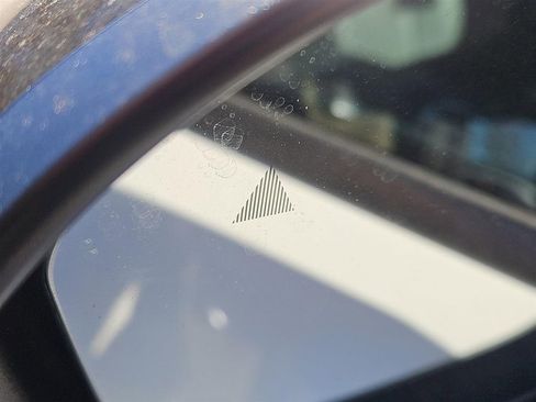 New 2026 Nissan Rogue SV image 7