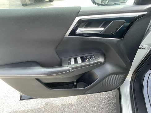 Used 2022 Mitsubishi Outlander ES AWD/4WD image 11